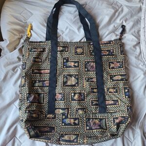 Multi Color Fish Patterned Big Tote Bag With Strap Closure